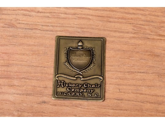 Pair Of Hickory Chair Co. Queen Anne Style End Tables