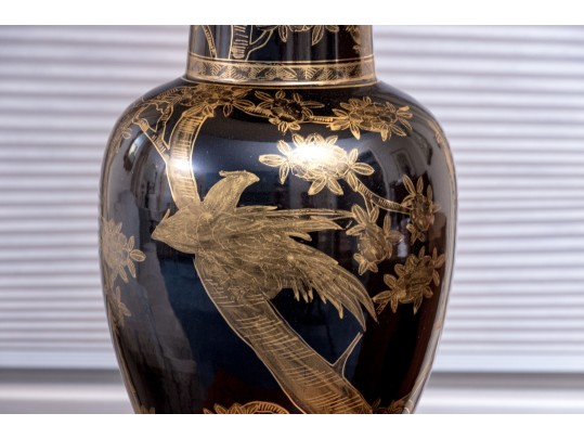 Lavish Pair Of Yen-Yen Form Painted Porcelain Table Lamps