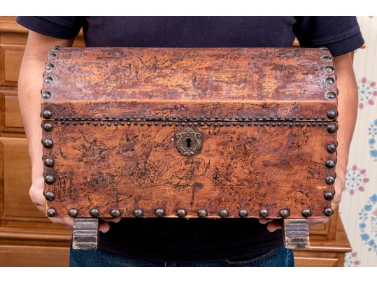 Chest Form Jewelry Box With Map Decoration