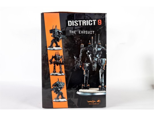 Weta Collectibles “District 9: The Exosuit” Limited Edition Model