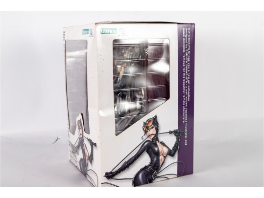 Kotobukiya DC Comics Bishoujo Statue – Catwoman By Shunya Yamashita