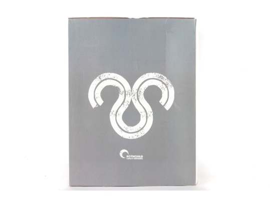 ThreeA World War Robot “4. Armstrong – Lunar Defence” Figure