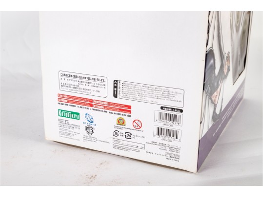 Kotobukiya DC Comics Bishoujo Statue – Catwoman By Shunya Yamashita