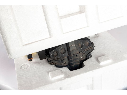 Weta Collectibles “District 9: The Exosuit” Limited Edition Model