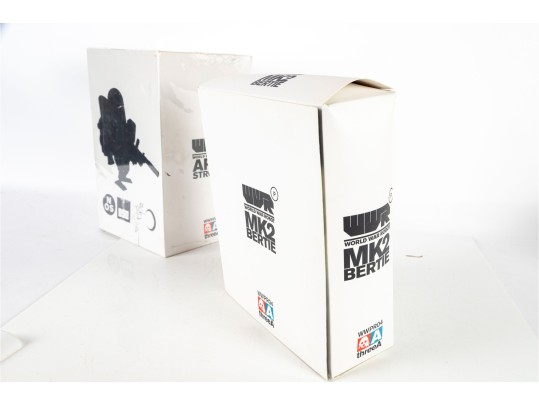 ThreeA World War Robot Armstrong & MK2 Bertie Boxed Figure Lot (2)