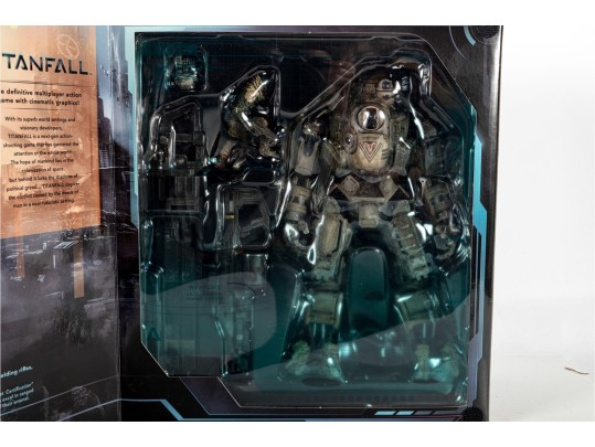 Titanfall Atlas Play Arts Kai Action Figure By Square Enix