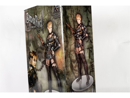 Gentle Giant “Rocket” Limited Edition Statue — Sucker Punch (A Zack Snyder Film)