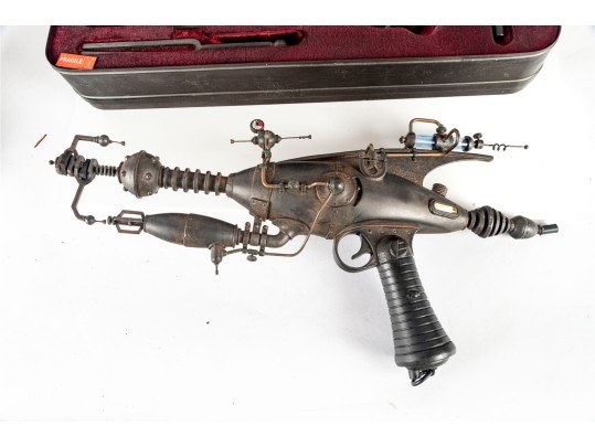 Weta Originals Dr. Grordbort’s F.M.O.M. Industries Wave Disrupter Gun – Limited Edition Prop Replica (#