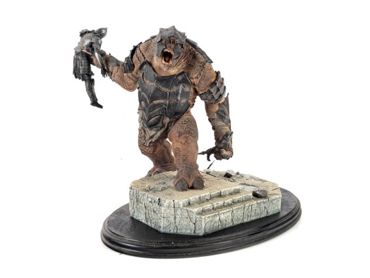 The Lord Of The Rings: The Return Of The King – “The Battle Troll Of Mordor” Polystone Statue By Sidesh