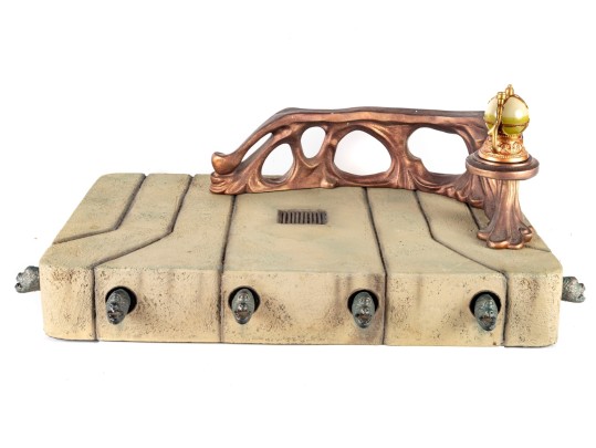 Sideshow Collectibles “Star Wars: Jabba’s Throne Environment” 1:6 Scale Display Base (2006)