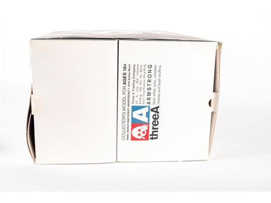 ThreeA World War Robot “4. Armstrong – Lunar Defence” Figure