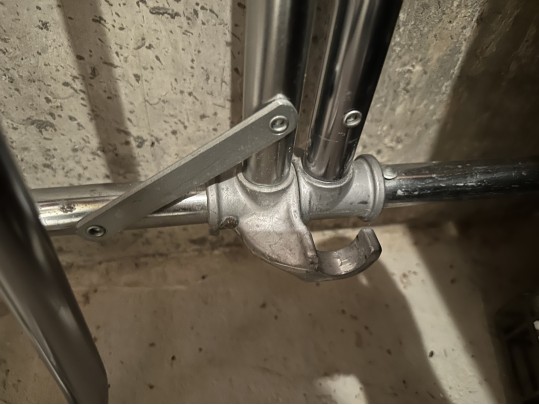 Heavy Duty Garment Rack On Casters