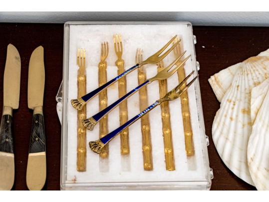 Seafood Serving Wares