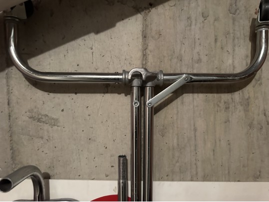 Heavy Duty Garment Rack On Casters