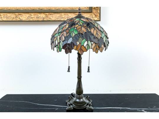 Decorative Stained Glass Table Lamp