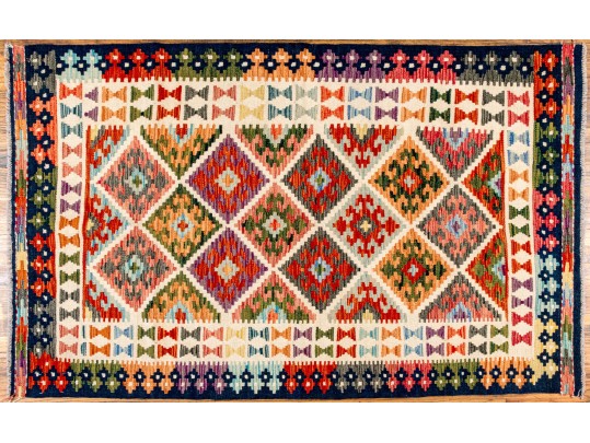 Hand Woven Wool Pakistan Kilim, 3'-11