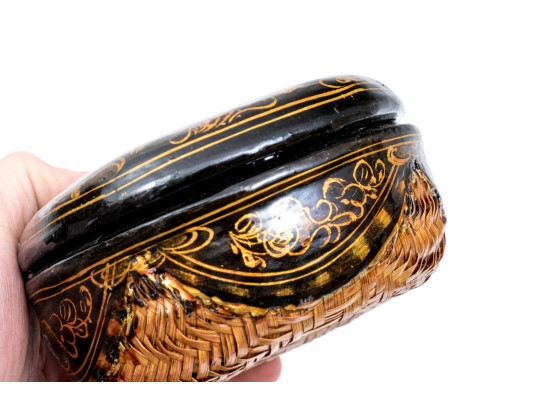 Japanese Set Of Ten Laquered Nesting Boxes With Lids