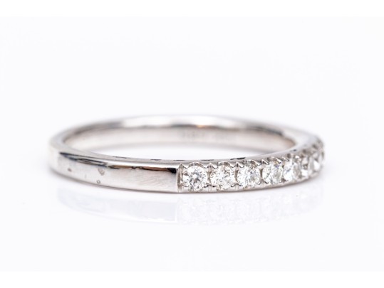 14k White Gold Pretty Round Diamond Prong Set Band Ring, App. 0.35 TCW, Size 7+