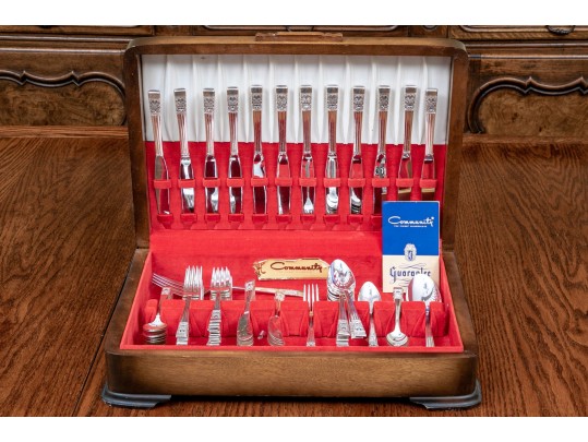 Community Silver Plated Flatware Set With Storage Box