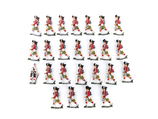 Collection Of Twenty-Five Hand-painted Lead Soldiers With Kilts