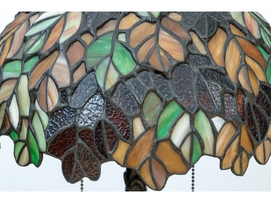 Decorative Stained Glass Table Lamp