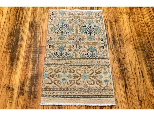Hand Knotted Wool Pakistan Kazak Mat, 1'-8