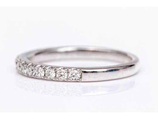 14k White Gold Pretty Round Diamond Prong Set Band Ring, App. 0.35 TCW, Size 7+