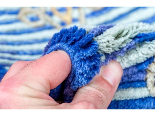 Hand-loomed Wool Runner Carpet, 4'-7 1/2