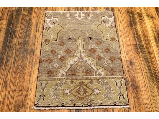 Arts And Crafts Style Hand Knotted Wool Mat, 2' X 3', New
