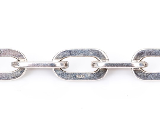 Tiffany & Co. Sterling Silver Stylish Oval Link Bracelet
