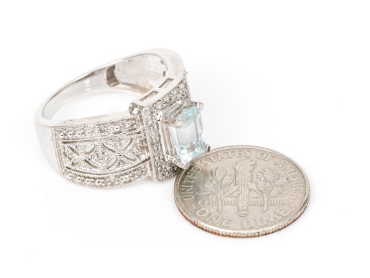 14k White Gold Lovely Wide Aquamarine And Diamond Ring, Size 7