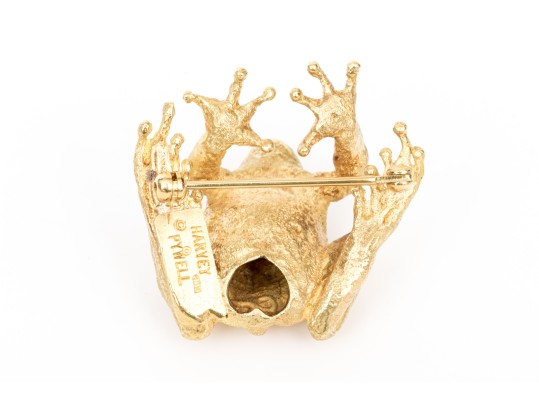 Andre Harvey And Donald Pywell 18k Magnificent Emerald Set Sitting Frog Brooch