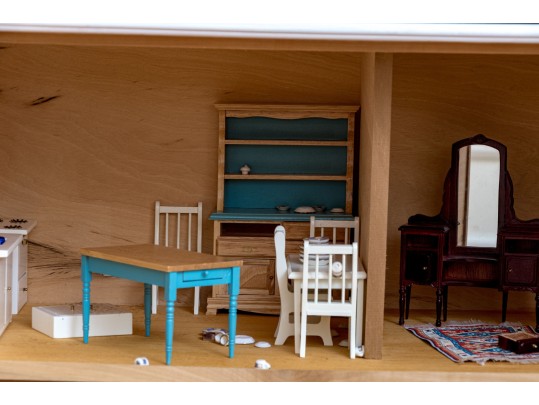 Large Dollhouse With Furniture