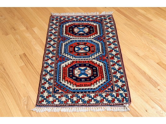 Sumer Hali Hand-Knotted Wool Bokhara Style Accent Carpet, 4’-3 1/2”