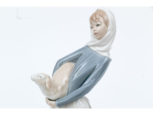 Lladro Hand-painted Porcelain Girl With Sheep