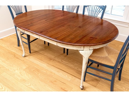 Farmhouse Chic Extension Breakfast Table