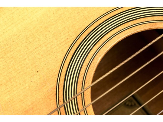 Yamaha FG-75 Acoustic Guitar