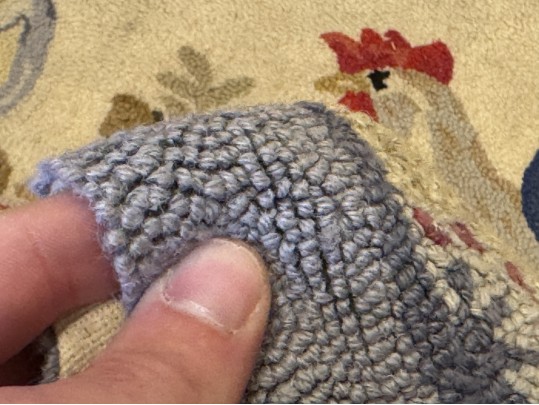 Hand-Hooked Circular Wool Rooster Motif Carpet, 3’-11” Diameter