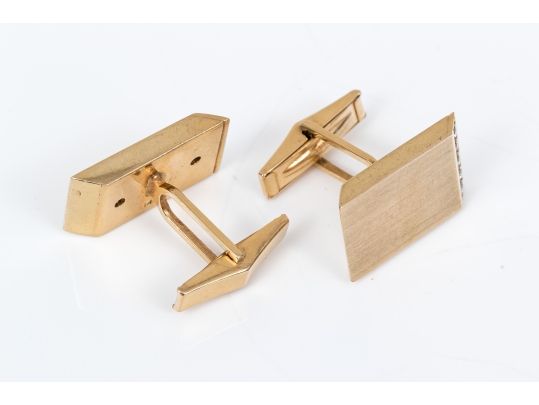 Handsome 14K Diamond And Matte Finish Leaver Back Cuff Links