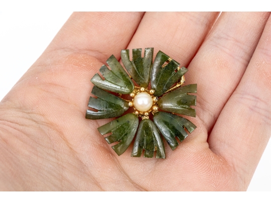 Vintage Synthetic Nephrite And Cultured Pearl Flower Motif Costume Jewelry Brooch