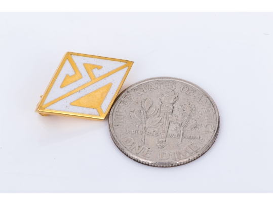 14k Yellow Gold Striking SD Initialled Enamel Pin