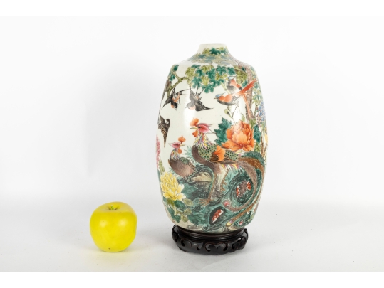 Chinese Republic Period Famille Rose Porcelain Vase With Birds And Peonies