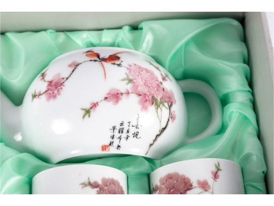 Chinese Jingdezhen “Shuidian Taohua (7501)” Porcelain Tea Set In Original Box