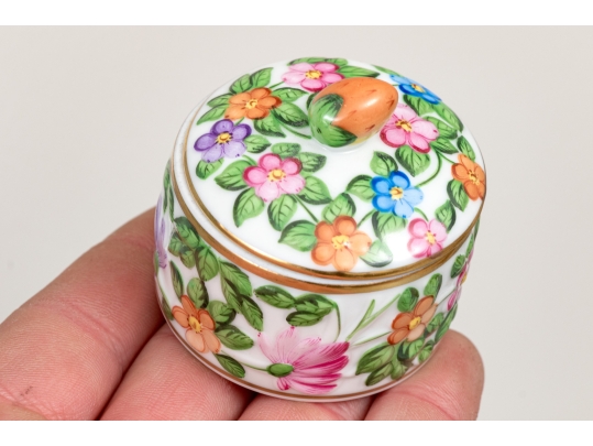 Herend Hungary Hand-Painted Porcelain Small ROund Polychrome Lidded Box
