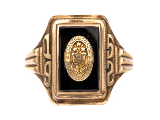 10k Yellow Gold Striking Vintage 1952 School Ring, Size 4.5