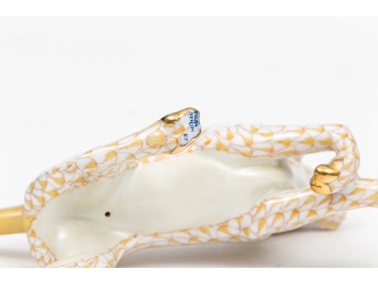 Herend Hungary Hand-Painted Porcelain Dog, Butterscotch Fishnet Pattern