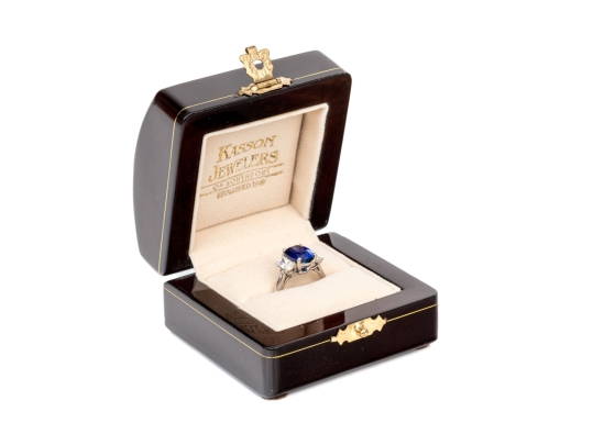 Platinum Beautiful Sapphire And Diamond Three Stone Ring, Size 5.75