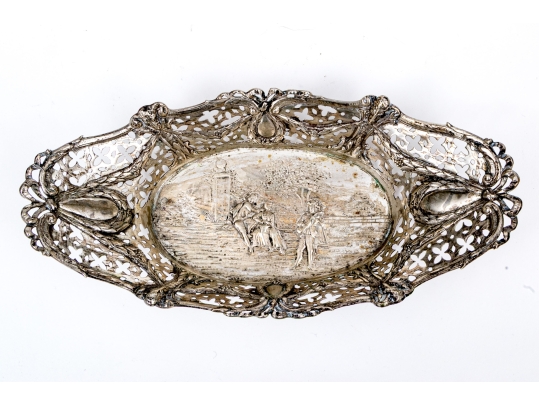 Silver Pierced Oval Bowl, 5.33 Ozt. 