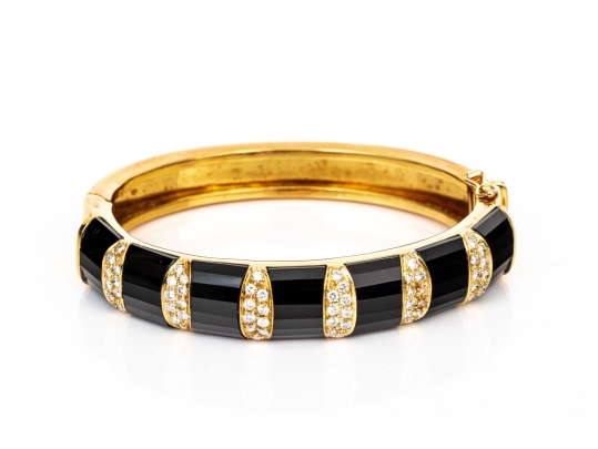 La Triomphe 18k Yellow Gold Stunning Vintage Black Onyx And Pave Diamond Bangle Bracelet