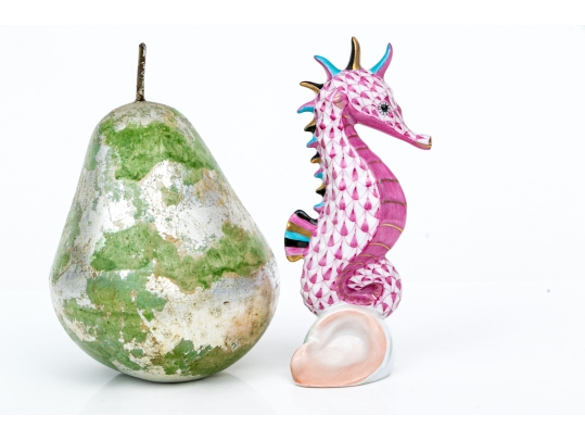 Herend Hand Painted Pink Fishnet Seahorse Figure 